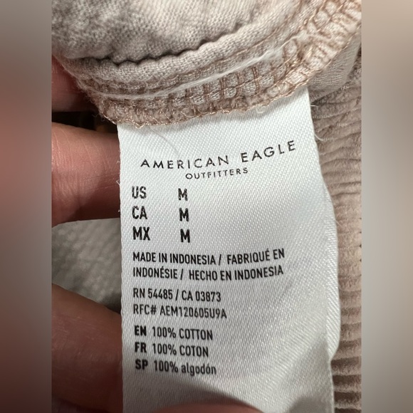 Women's American Eagle  Button down Corduroy Shacket, Cream, size Med - Picture 7 of 8